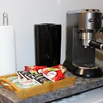Lalla Apartament *
