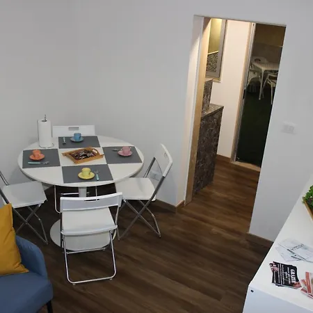Apartment Lalla