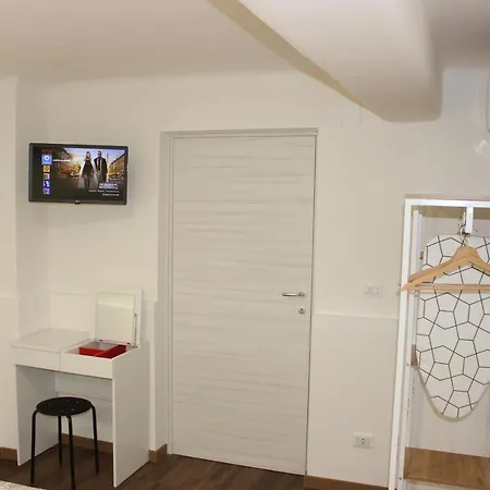 Apartment Lalla *